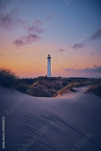 Obraz na plátne Lighthouse Lyngvig Fyr at the danish north sea coast at down