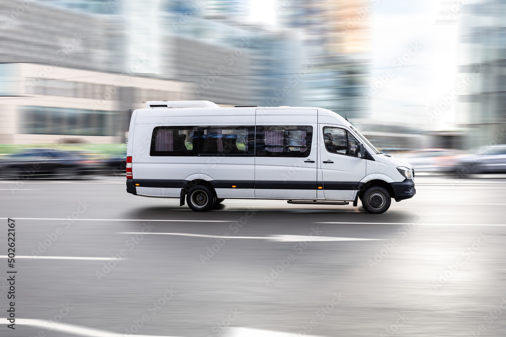  Minibus : Mercedes Sprinter City