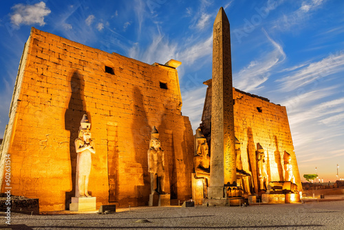 Obraz na płótnie Luxor Temple side view with Pylon and obelisk beautiful sunset light, Egypt w salonie
