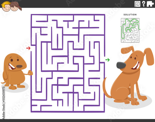 maze game with cartoon mother dog and puppy