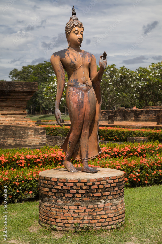 Walking Buddha at Wat Sa Si, Sukhothai, Thailand