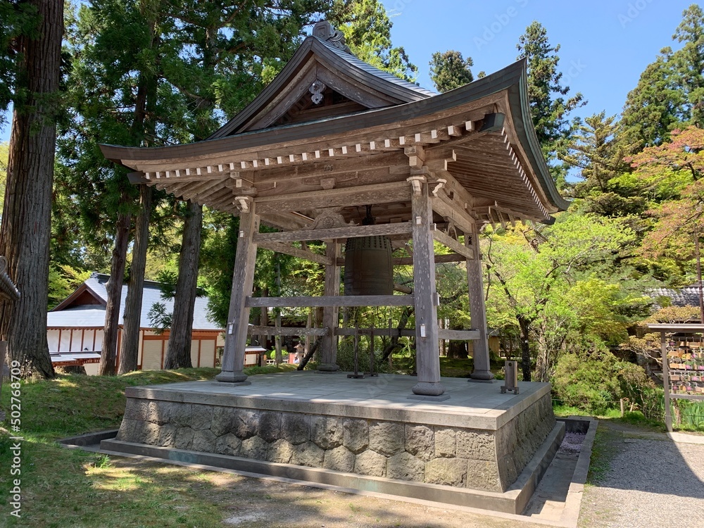 Fototapeta premium 中尊寺の境内