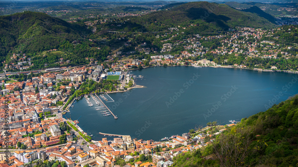 Lake Como Italy 2022 april