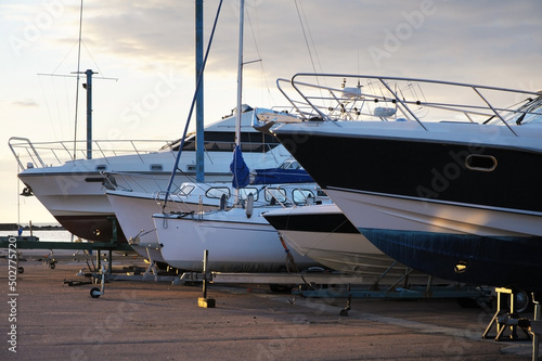 Market with boats and yachts for sale