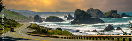 Leinwand Poster panorama of US Highway 101 and ocean sea stacks near the town of Gold Beach on t