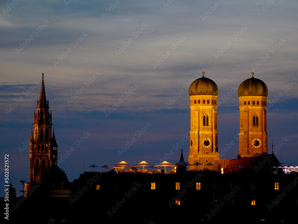 Panoramic view on the Munich skyline at sunset in Bavaria, Germany, central Europe