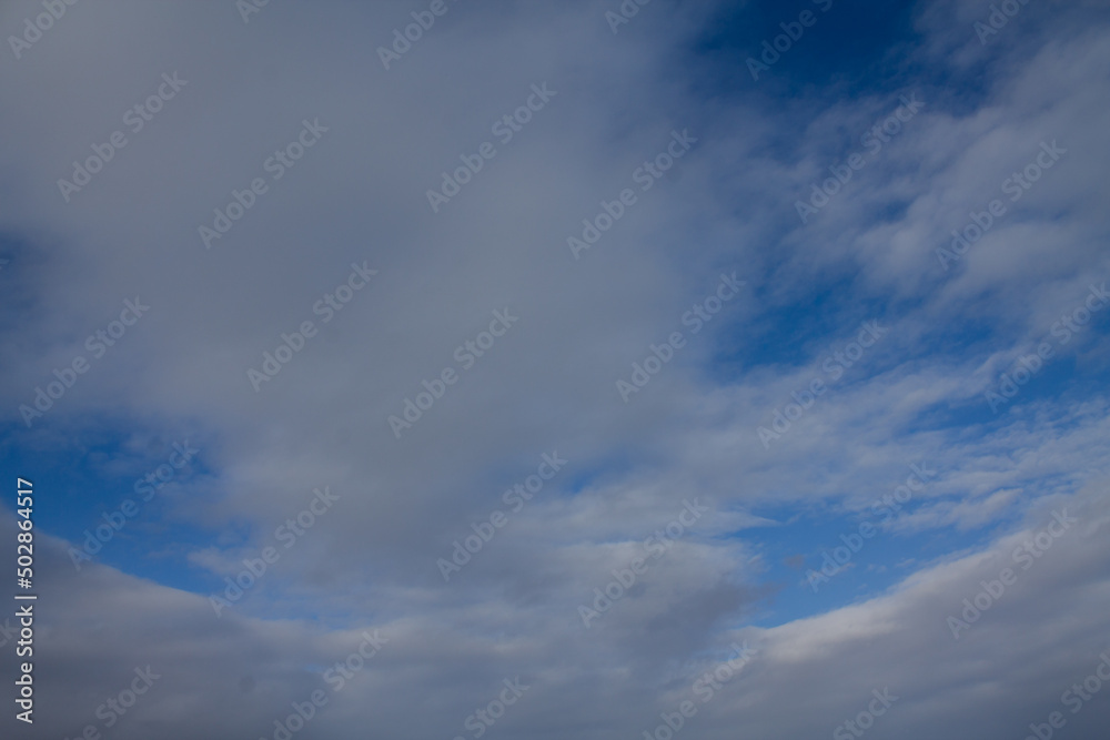 Fototapeta premium incredibly beautiful sky, blue sky with cirrus clouds.