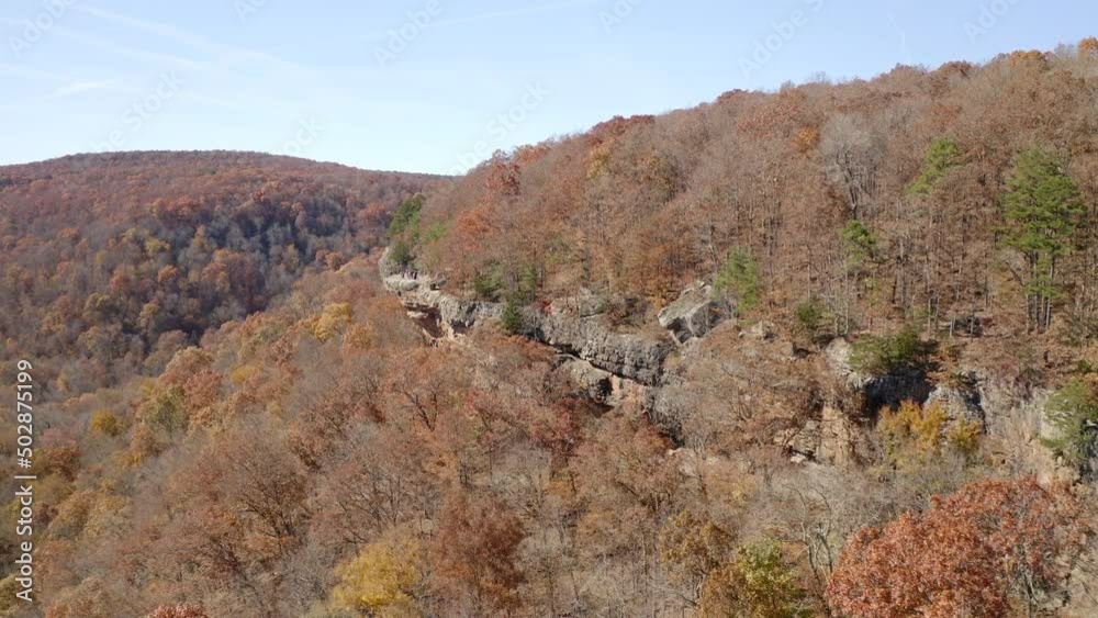 Aerial Shot Of People Exploring Hawksbill Crag Scenic Point, Drone Flying Forward Over National Forest - Kingston, Arkansas Aerial Shot Of People Exploring Hawksbill Crag Scenic Point, Drone Flying Forward Over National Forest - Kingston, Arkansas