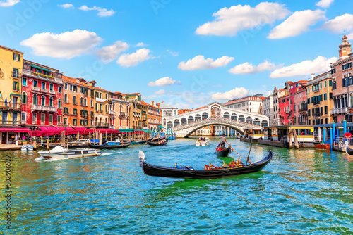 Grand Canal of Venice, view of the Rialto bridge in the Lagoon, Italy © AlexAnton