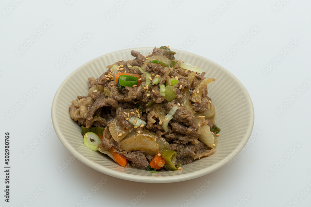 Delicious looking bulgogi dish served in a bowl
