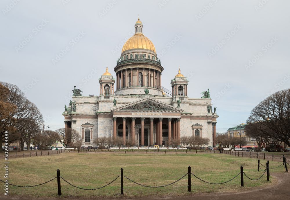 The building of St. Isaac's Cathedral in St. Petersburg.
