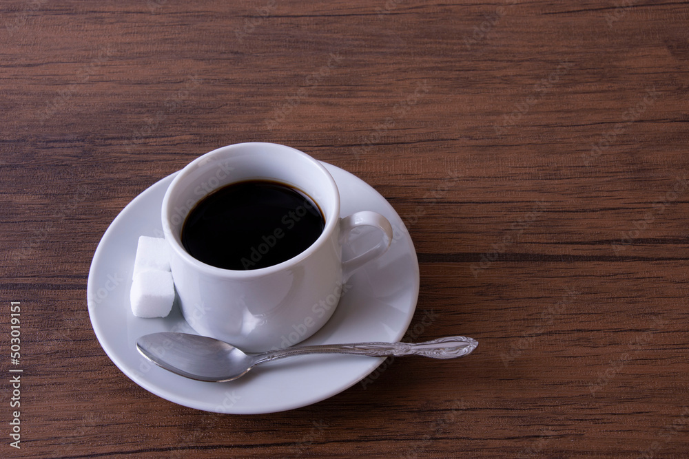 コーヒーと木目テーブル コーヒーと木目テーブル