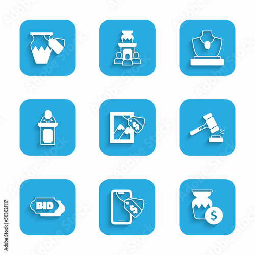 Set Auction painting, Online auction, ancient vase, hammer, Bid, auctioneer sells, jewelry sale and icon. Vector