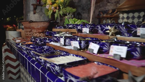 Cazuelas azules de comida mexicana  photo