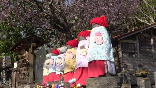 檜枝岐の六地蔵（福島県・檜枝岐村） photo