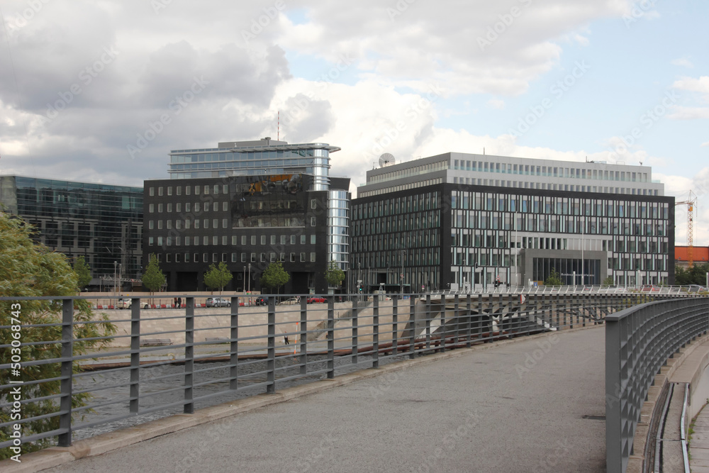 Berlino vista dal fiume Sprea