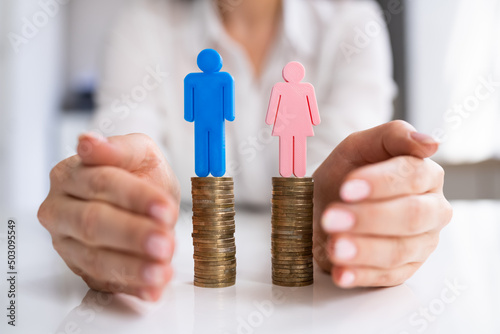 фотографія Equal Gender Salary. No Wage Gap