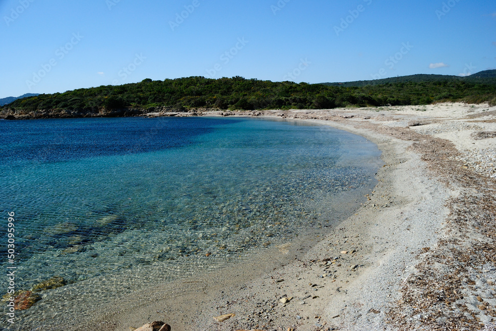 Veduta della spiaggia Rena Bianca nord, Costa Smeralda Veduta della spiaggia Rena Bianca nord, Costa Smeralda