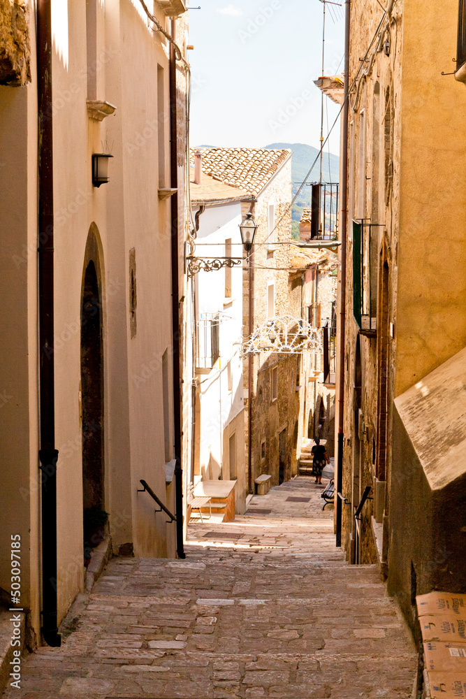 Fototapeta premium Civitacampomarano, Molise-borgo antico