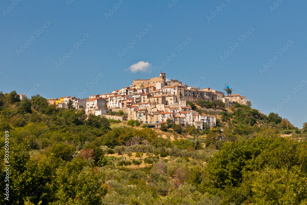 Obraz premium Lupara, Molise-borgo antico