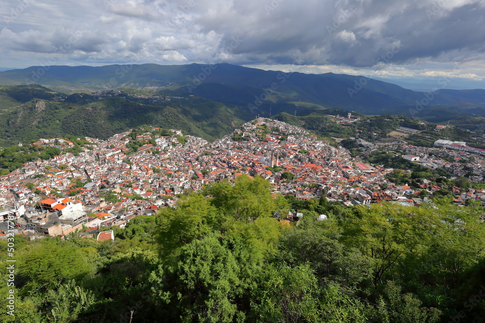 Fototapeta premium City of Taxco in Mexico