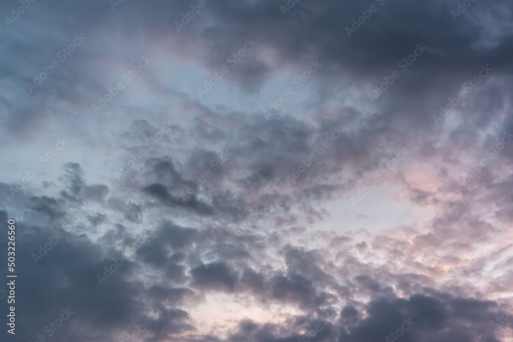 Gray clouds like in Montana.