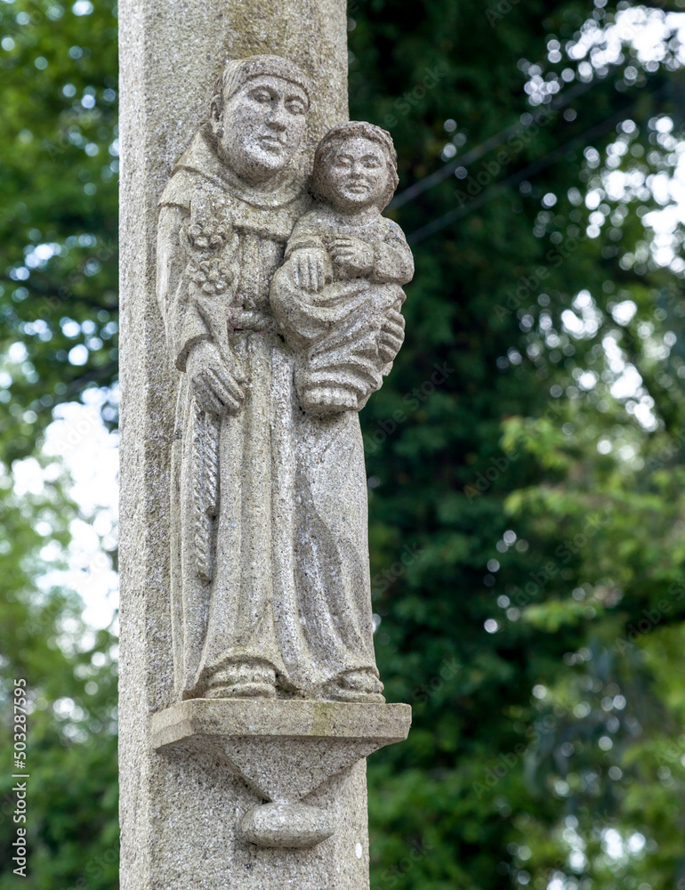 Statue on Camino de Santiago