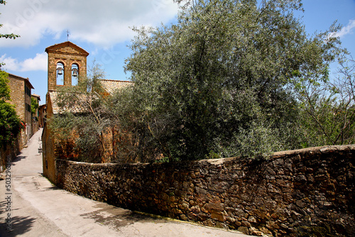 Montalcino,toscana, italia, borgo, medievale photo