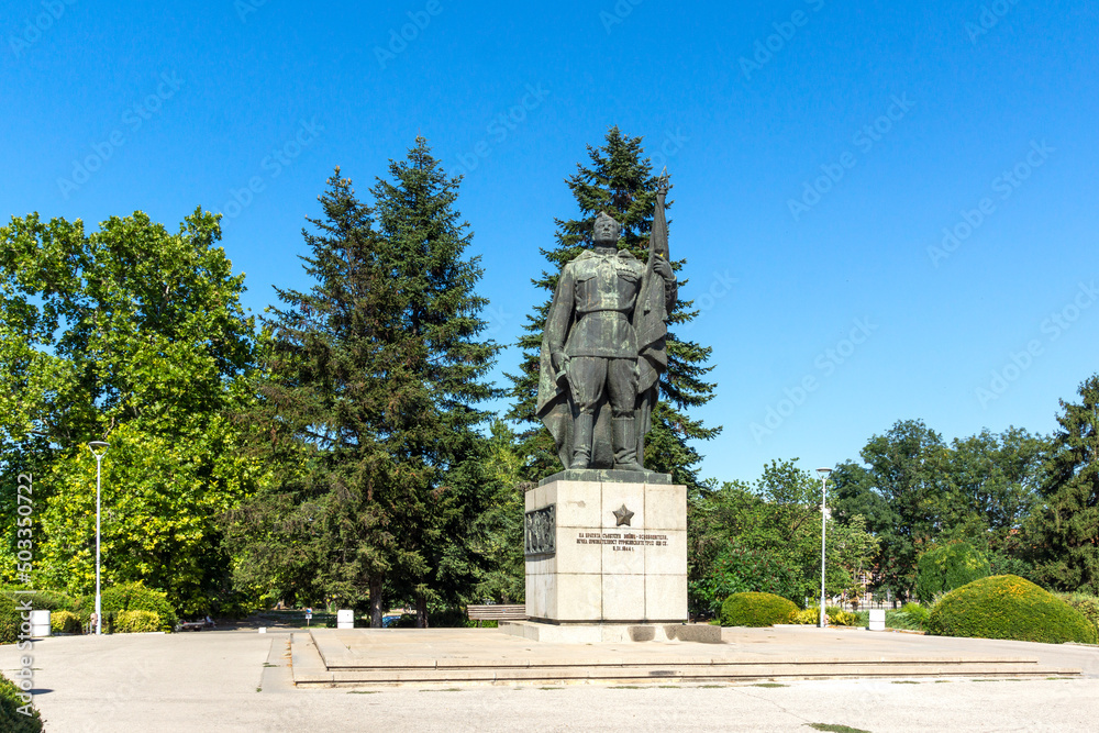 Fototapeta premium Monument of the Soviet Army known as Alyosha in Ruse, Bulgaria