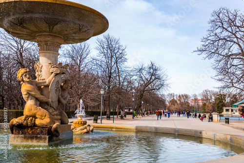 Fountain with stone sculptu...