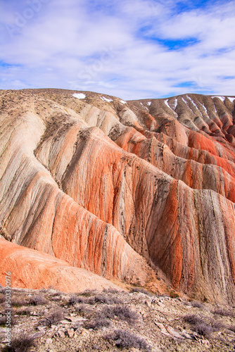 Foto Mystical Martian red mountains. Khyzy region. Azerbaijan.