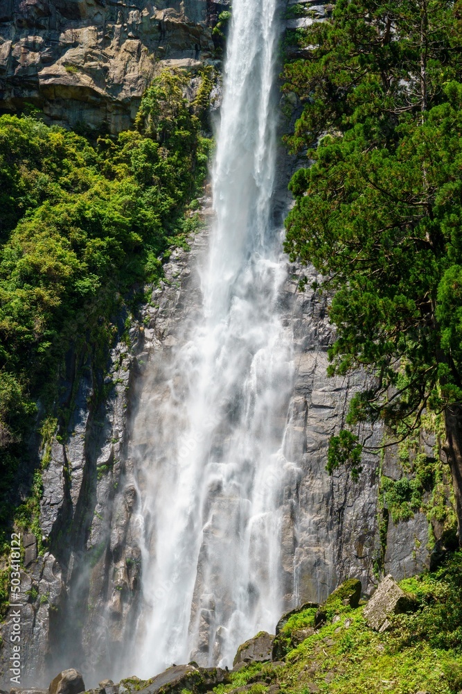 世界遺産那智の滝の風景写真