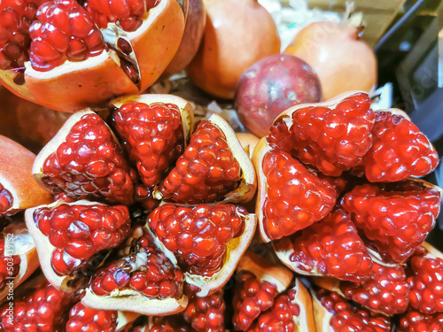 Ruby, local name Siea Liew, Pila, Pila Khao, Makong Kaew, Mako, Mak Jang, is a small fruit tree, about 5-8 centimeters in size. photo