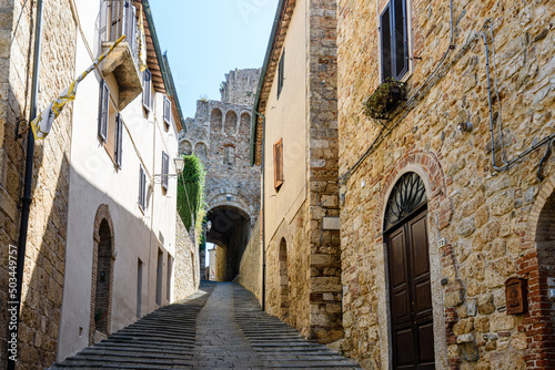 Fototapeta Naklejka Na Ścianę i Meble -  Massa Marittima, Toscana, Italia