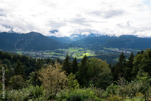 Blick auf Berchtesgaden - Berchtesgadener Alpen