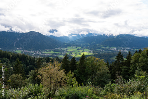 Blick auf Berchtesgaden - Berchtesgadener Alpen © Florian Braun