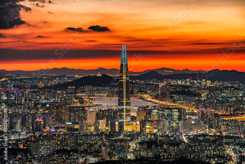 Obraz na płótnie view of the city at sunset, Seoul, South Korea> w salonie