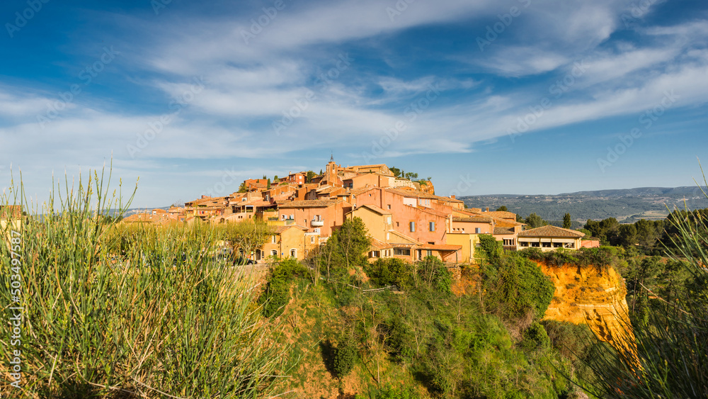 The ochre-red village Roussillon, Provence, Luberon, Vaucluse, France
