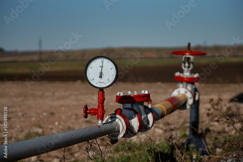 Technological oil and gas production. Production, transportation and processing of oil and gas. Production for the world's population