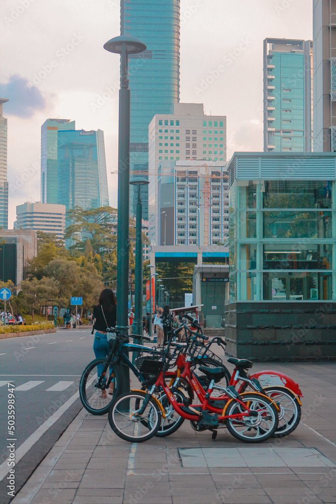 bicycles for pedestrians who want to enjoy the city