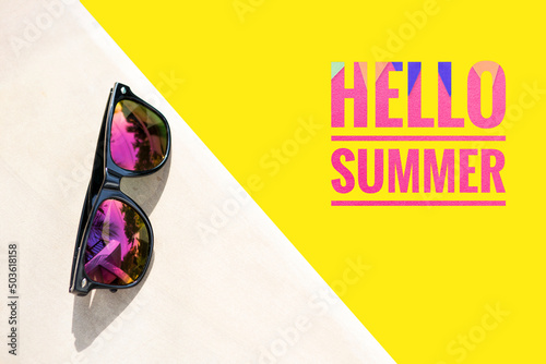 Canvas Print Hello summer banner on yellow background with sunglasses, first day of summer ho