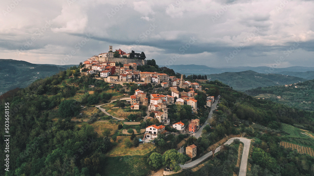 Fototapeta premium Village of Motovun, Istria, Croatia