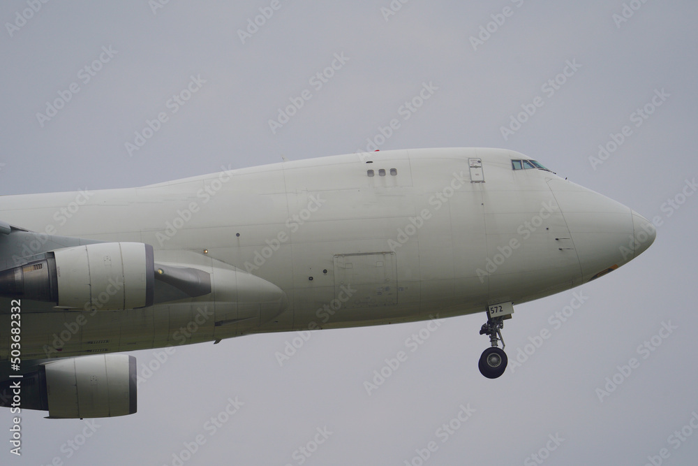 Obraz premium airplane in the sky