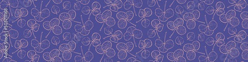 Seamless pattern with hand drawn clover leaves. Vector illustration. © Alisa
