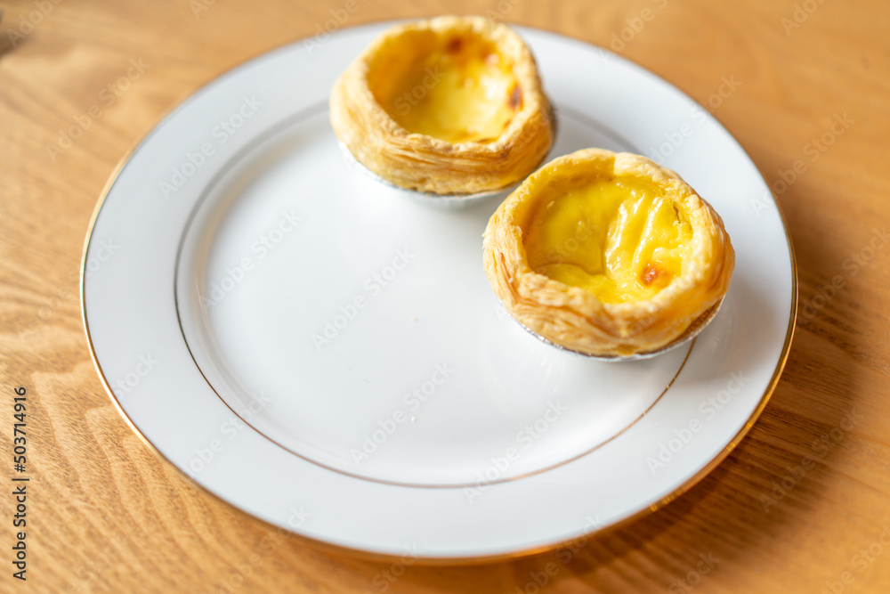 A plate of delicious egg tarts