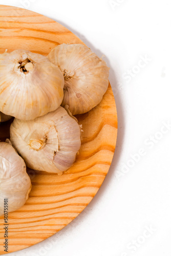 Fototapeta Naklejka Na Ścianę i Meble -  Garlic on white background