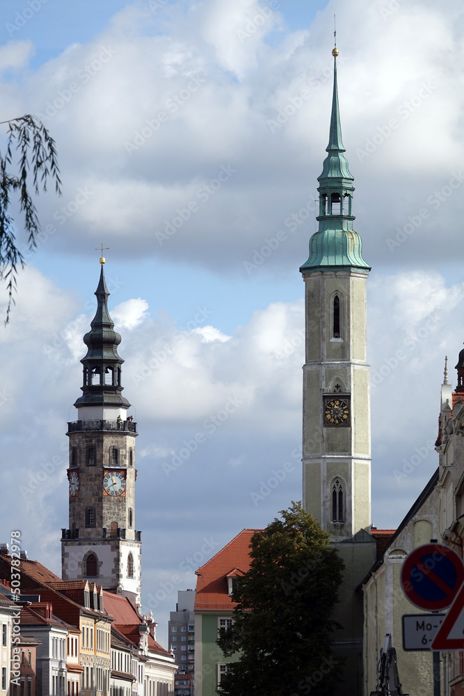 Rathausturm und Dreifaltigkeitskirche in Goerlitz