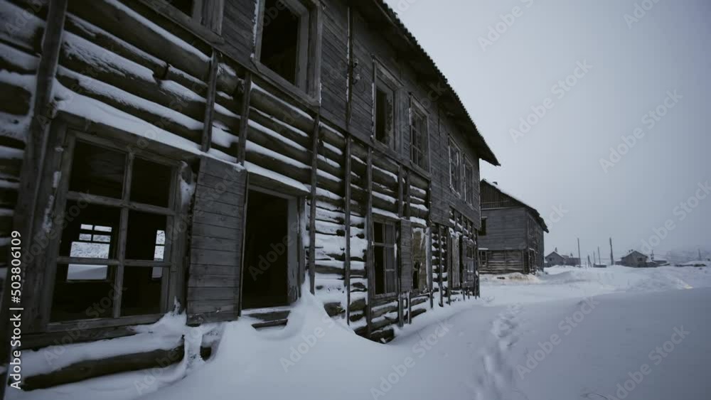 Abandoned houses in the North Russian city. Abandoned houses in the North Russian city.