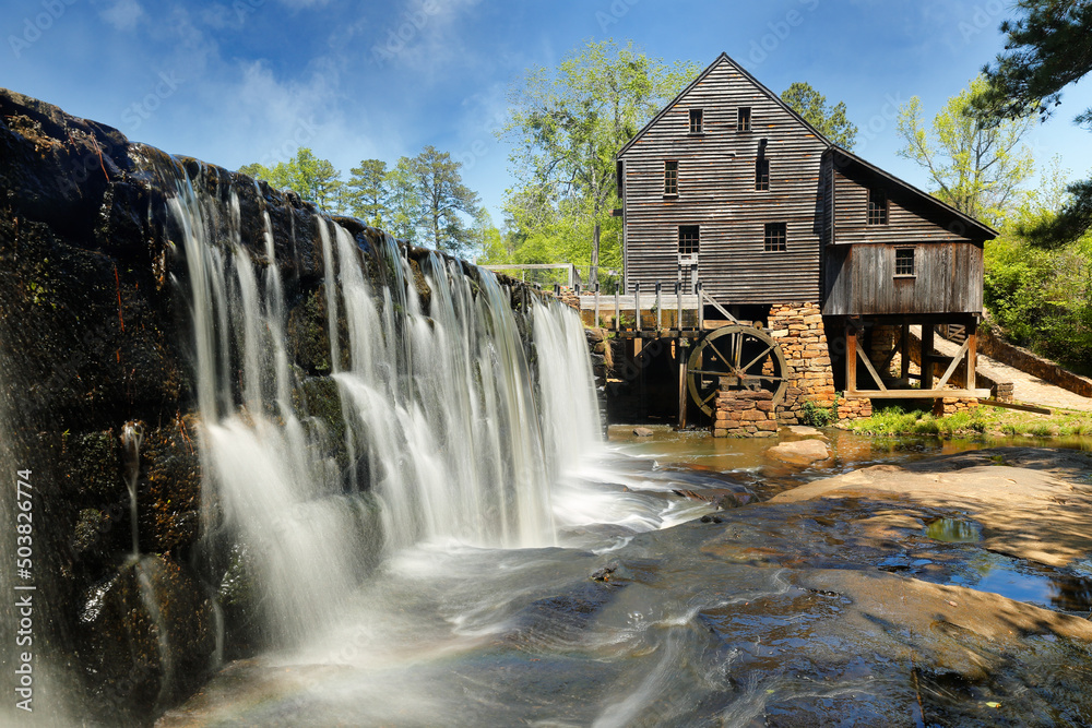 Historic Yates Mill at Yates Mill County Park, Raleigh North Carolina ...