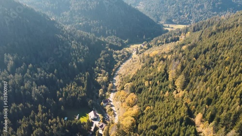 Moto dans la vallée
